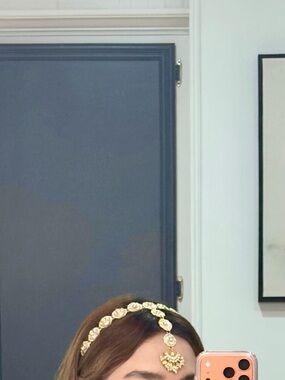 Gold Maang Tikka Headpiece